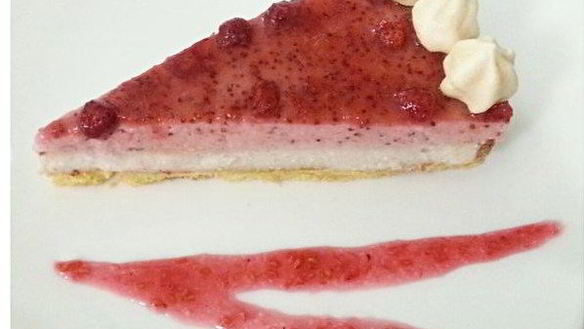 Рецепт Землянично-бананового чизкейк с меренгами