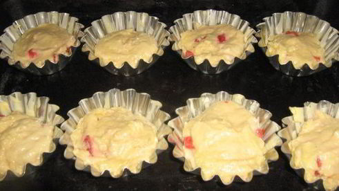 йогуртно-клубничные кексы