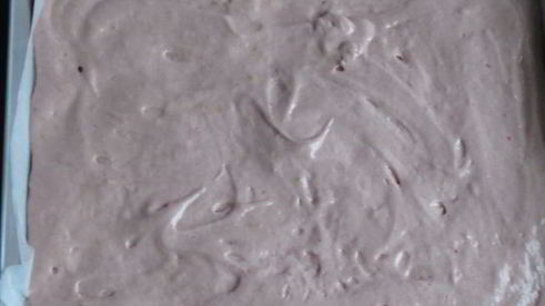 кекс с малиновым сердечком