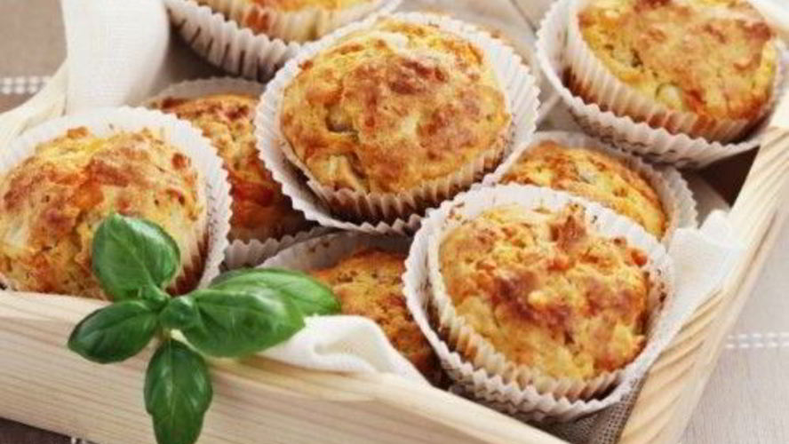 Рецепт кексов с курицей и сыром