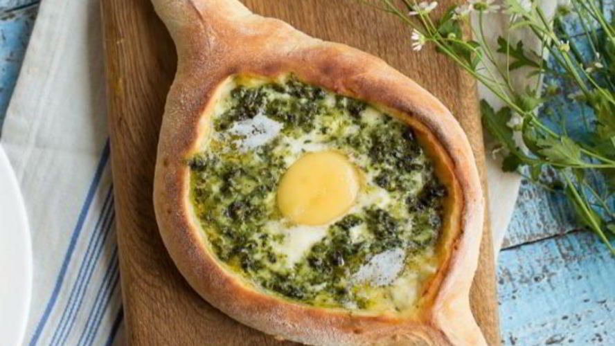 Рецепт хачапури — лодочки со шпинатом