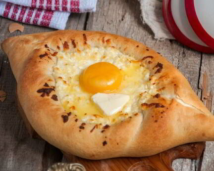 Хачапури по-аджарски