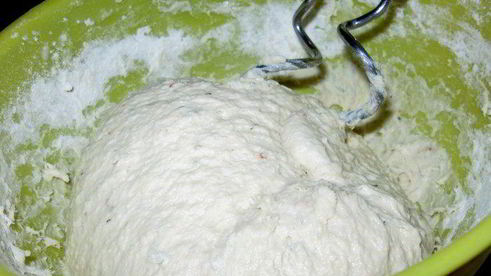 ароматный воздушный пшеничный хлеб