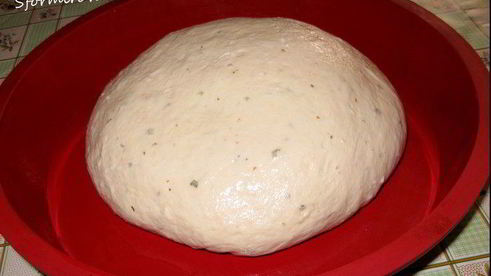 ароматный воздушный пшеничный хлеб