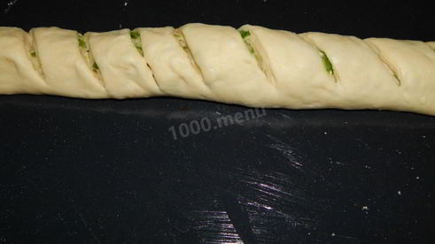 багет с чесноком и зеленью