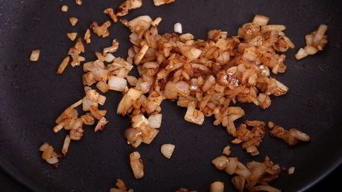 батоны на пшеничной закваске с беконом и луком