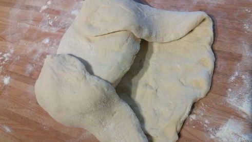 белый хлеб с камамбером