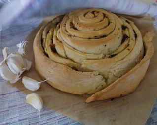 Чесночный хлеб