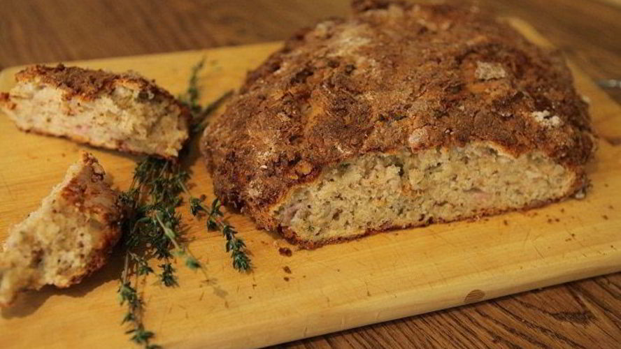 Рецепт домашнего хлеба с пармезаном и тимьяном