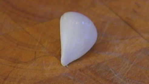 хлеб с помидором