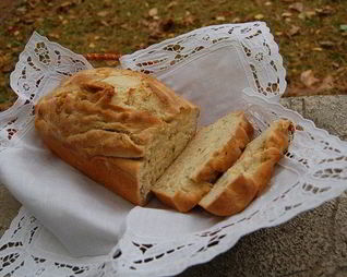 Хлеб с розмарином и имбирем