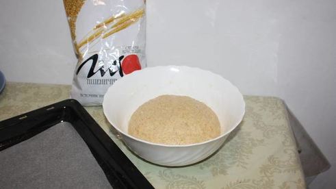 хлебцы с отрубями для гамбургеров и сэндвичей