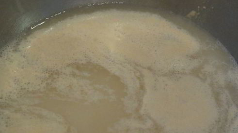 крестьянский хлеб с хрустящей корочкой