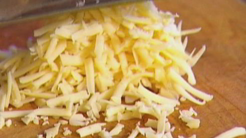 кукурузный хлеб с голубым сыром