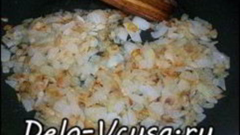 луковый белый хлеб в хлебопечке