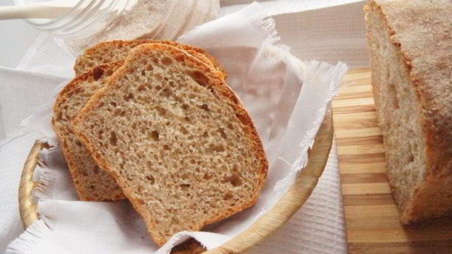 Рецепт цельнозернового хлеба на сыворотке