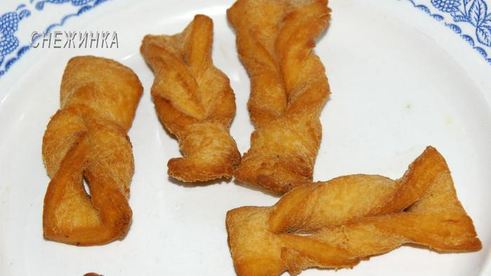 хворост слоистый, постный