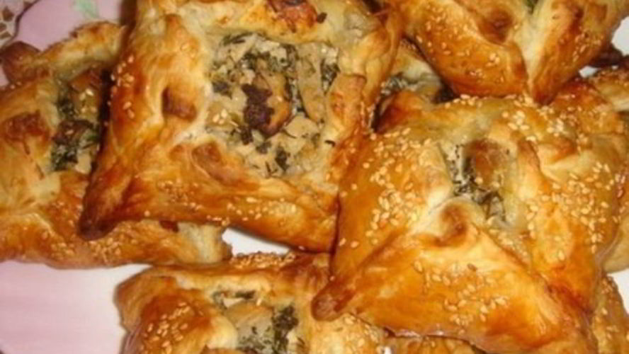Рецепт конвертиков с курицей и грибами