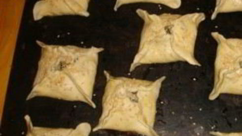 конвертики с курицей и грибами