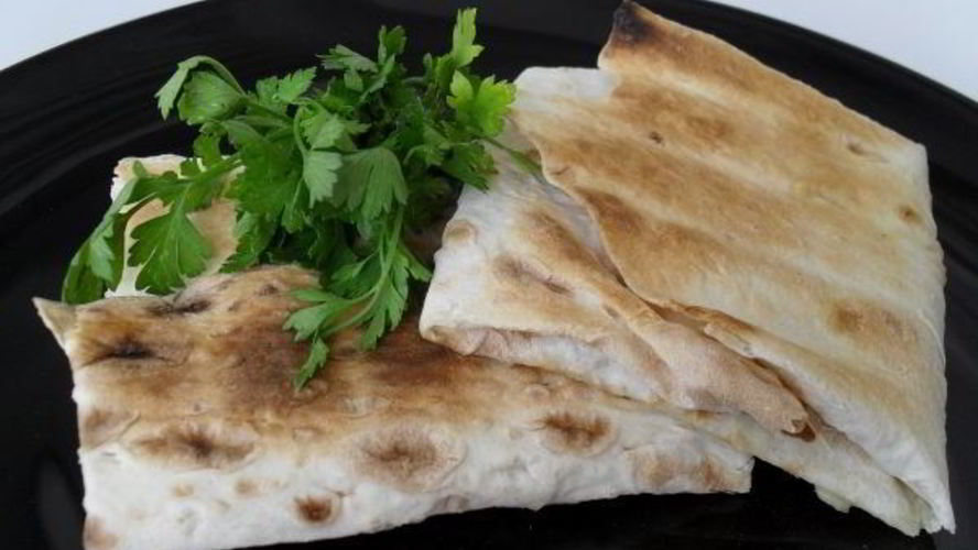 Рецепт конвертиков из лаваша с сыром