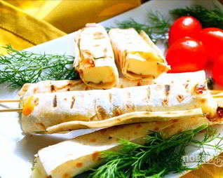 Сулугуни в лаваше