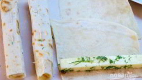 сулугуни в лаваше