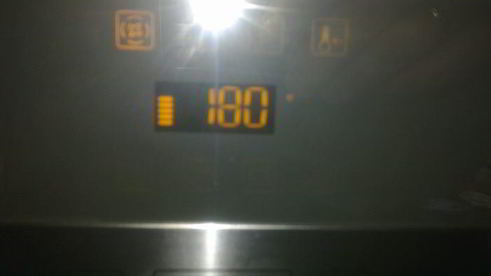 фокачча чесночная с чесночным соусом