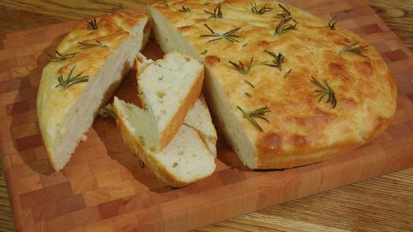 Рецепт Фокаччи с медом и розмарином
