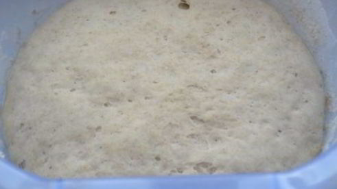 лепешки с горохово-чесночной начинкой