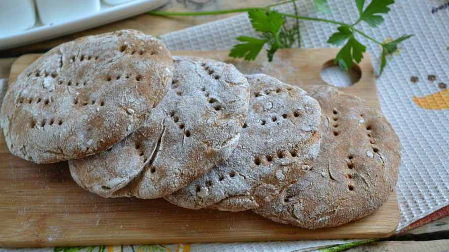 Рецепт ржаных лепешек без дрожжей