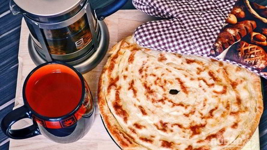 Рецепт слоеных лепешек на сковороде