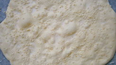 восточная лепешка с базиликовым медом