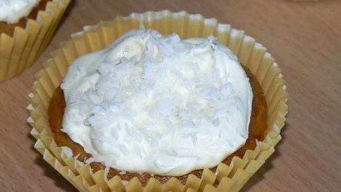 банановые маффины с кокосовым облачком