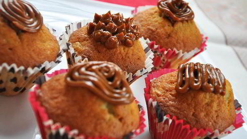 банановые маффины с вареной сгущенкой