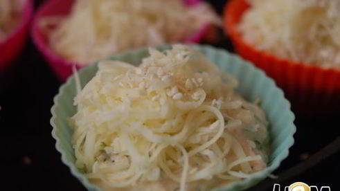 картофельные маффины с лососем и зеленью