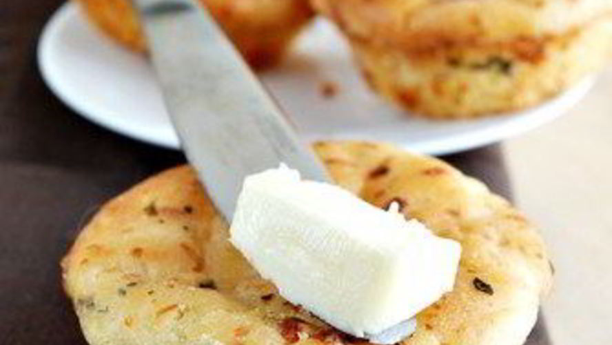 Рецепт кукурузных маффинов с перцами халапеньо