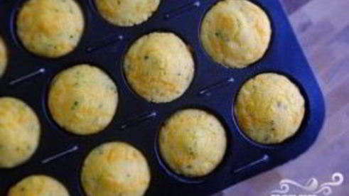 кукурузные маффины с сыром чеддер