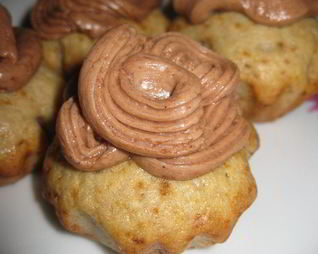 Маффины банановые с кофейным кремом