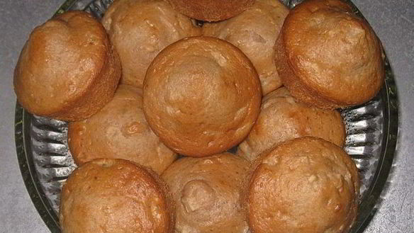 Рецепт Маффинов на кислом молоке с яблоками