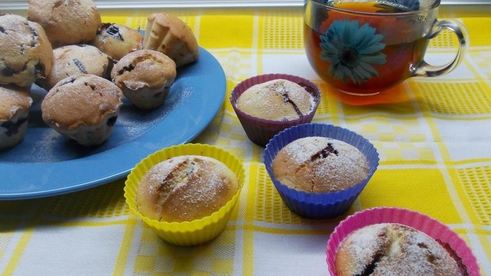 маффины с черной смородиной