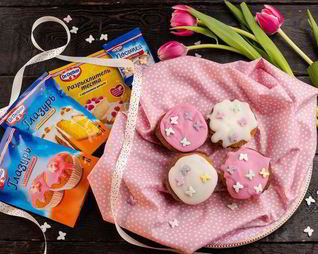 Маффины с малиной и черникой