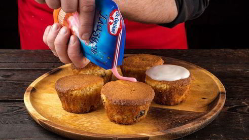 маффины с малиной и черникой