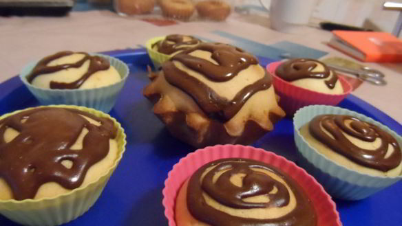 Рецепт Маффинов с шоколадным кремом