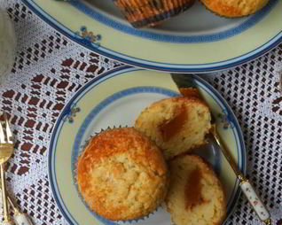 Маффины с вареной сгущенкой