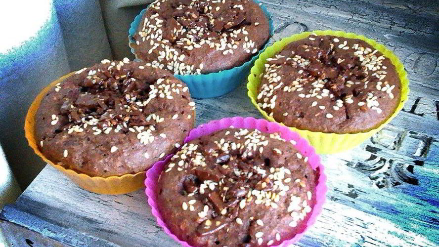 Рецепт маффинов шоколадных с отрубями и банановым центром