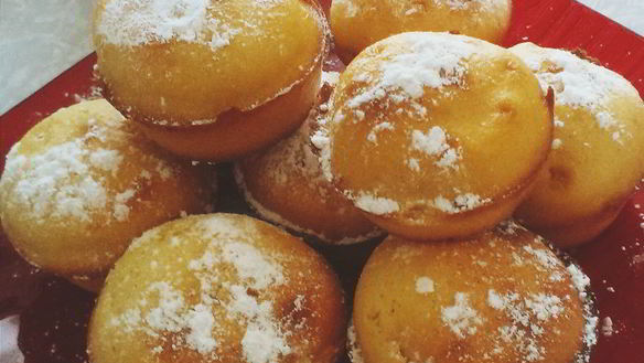 Рецепт Манных маффинов с курагой