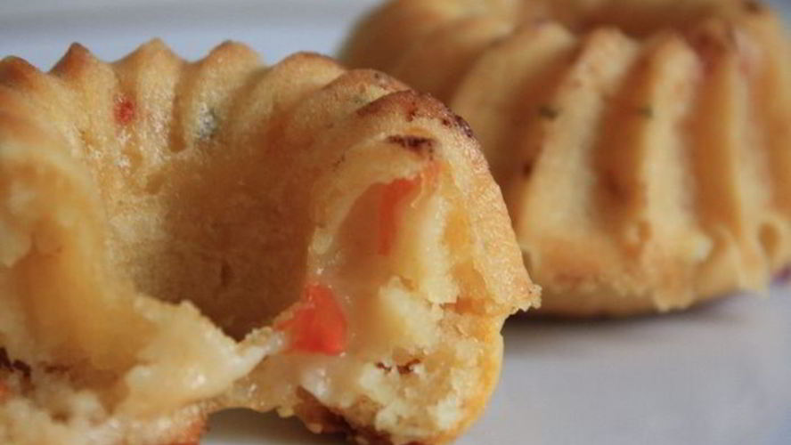 Рецепт пряных маффинов с томатами, постные