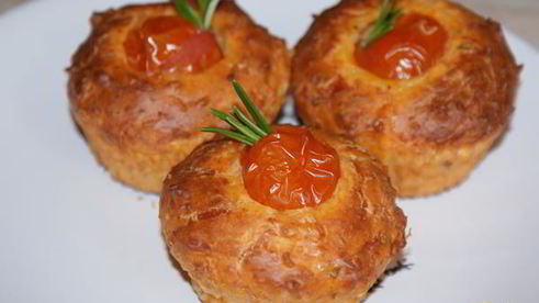томатные маффины с розмарином