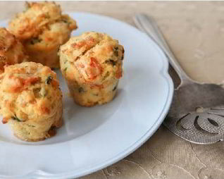 Творожные маффины c беконом
