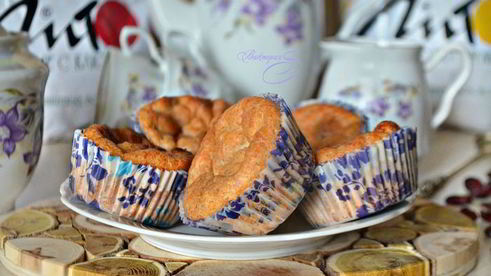 творожные маффины с вяленой клюквой и отрубями